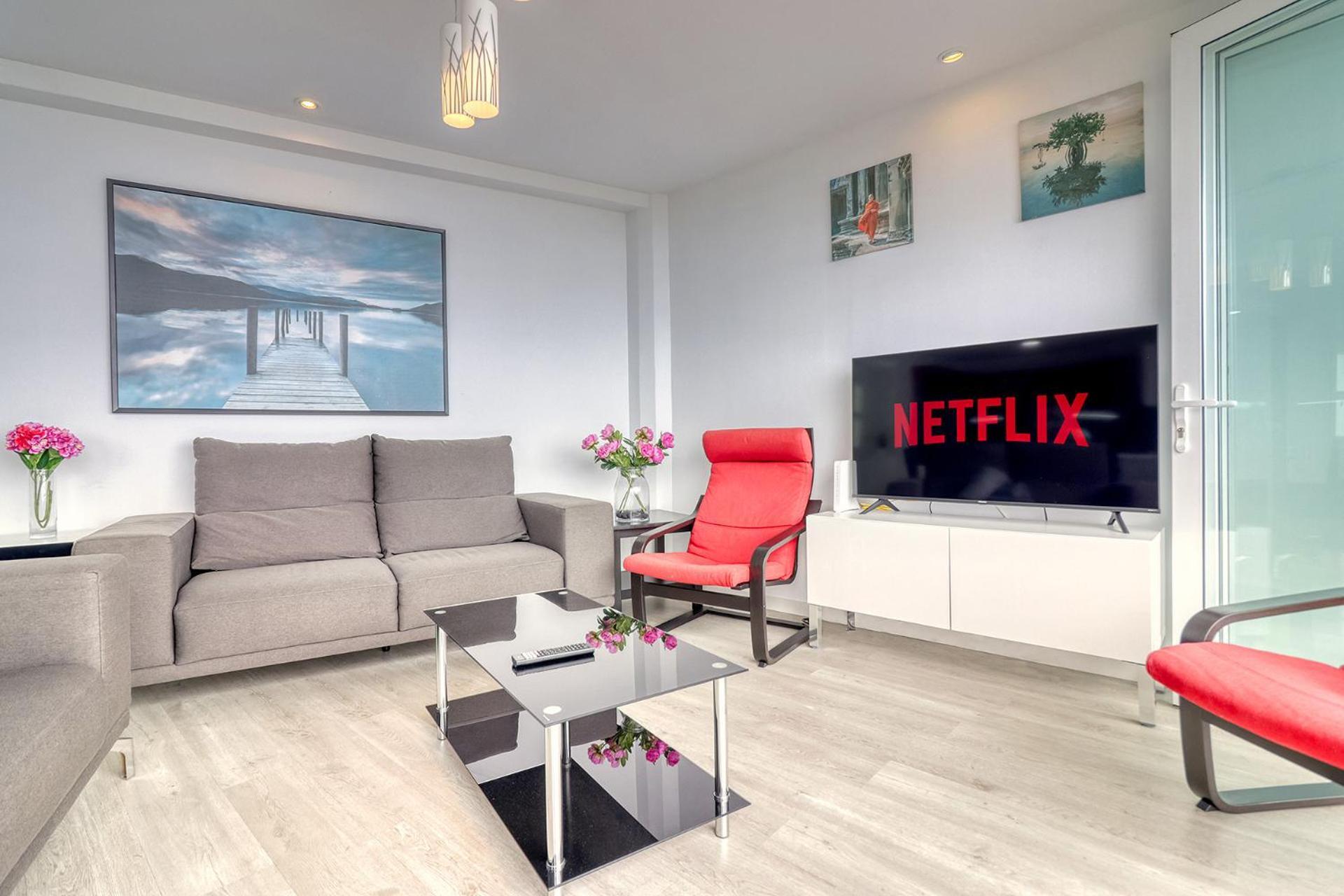 Central Modern Apartment With Private Parking & Ocean View & Coffee Corner 이코드레로스비노스 외부 사진