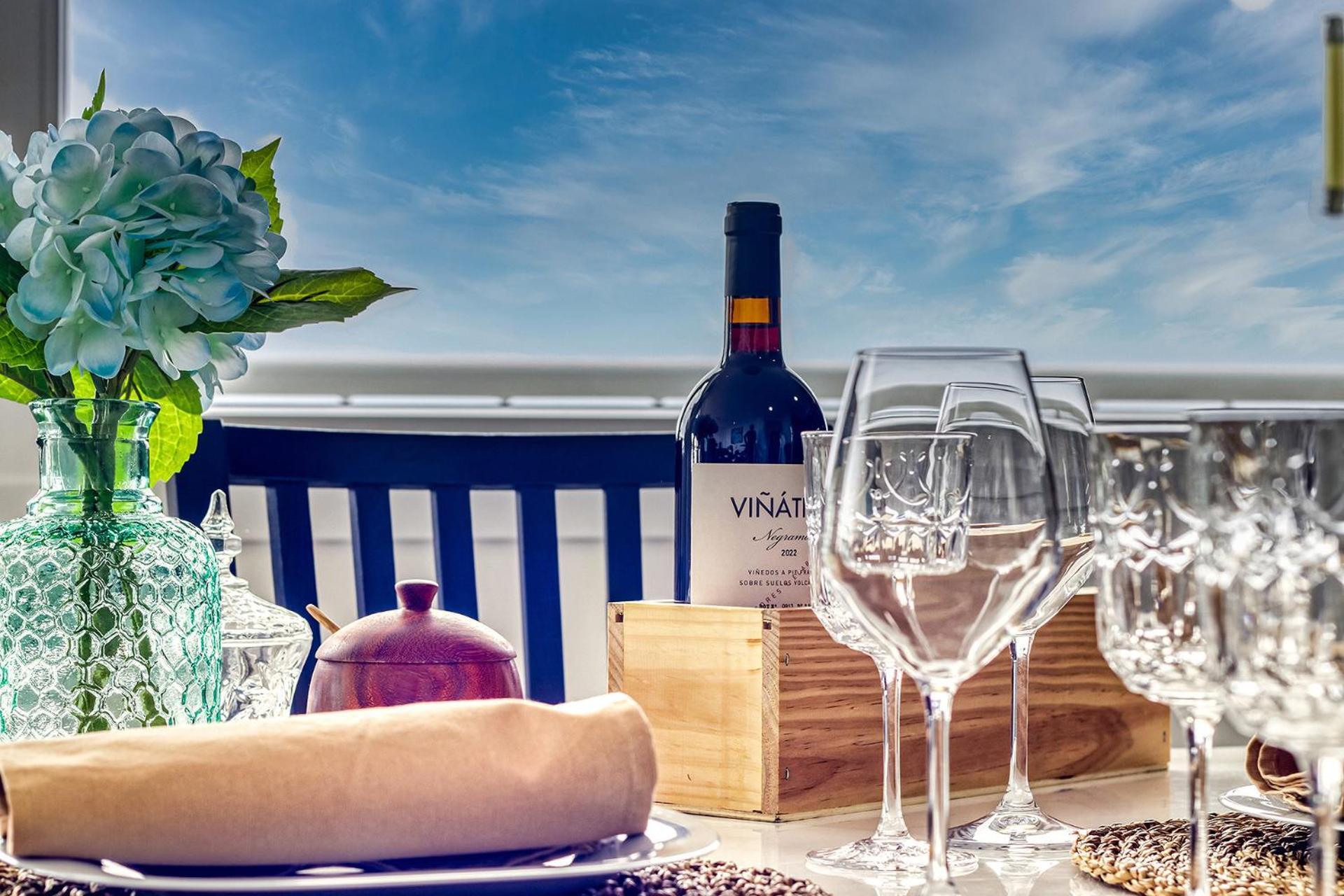 Central Modern Apartment With Private Parking & Ocean View & Coffee Corner 이코드레로스비노스 외부 사진